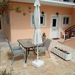 Maria's Paradise Appartamento Astrakeri