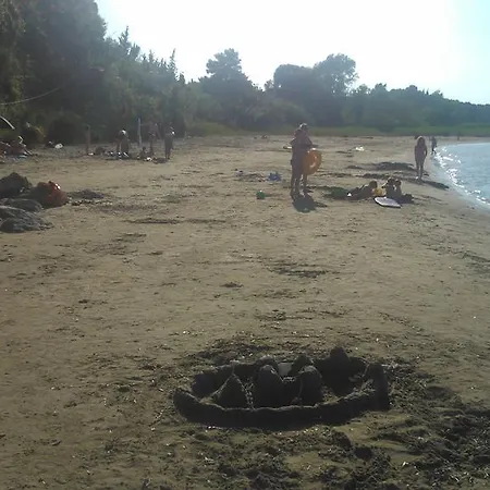 Maria's Paradise Astrakeri