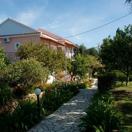 Maria's Paradise