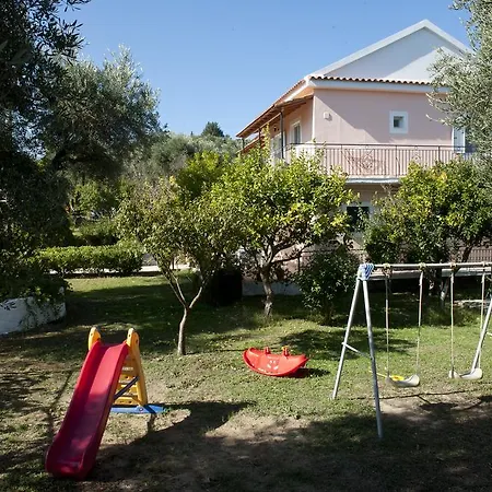 Maria's Paradise Apartment *