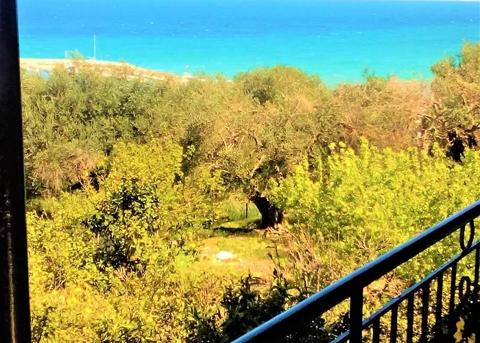 Maria's Paradise *