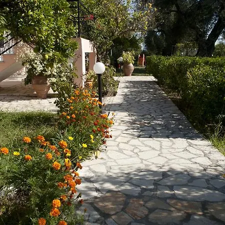 Maria's Paradise Astrakeri