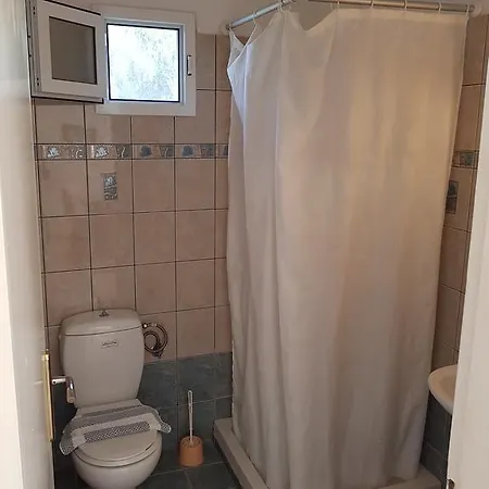 Maria's Paradise Apartament Astrakeri