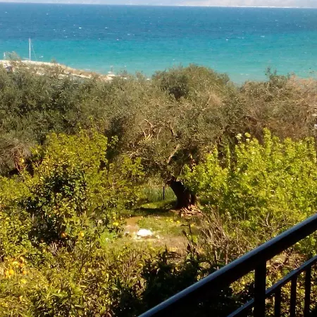 Maria's Paradise Astrakeri