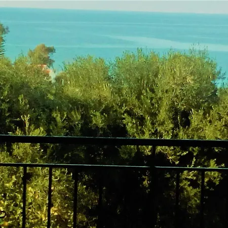 Maria's Paradise Apartament *