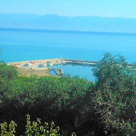 Maria's Paradise Astrakeri